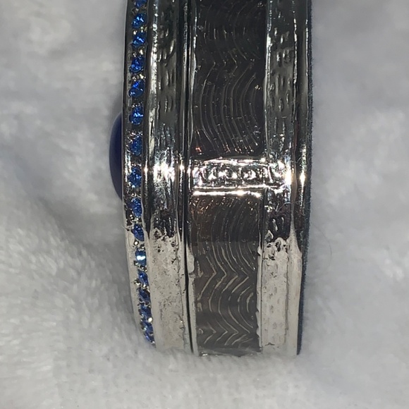 Beautuful Blue trinket box - Picture 5 of 5